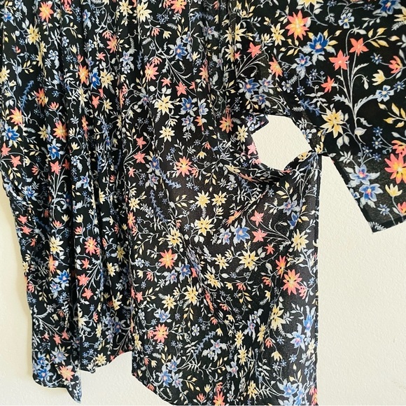 Woman’s Floral Kimono Cardigan one size dark ditzy floral summer beach cover - Picture 6 of 9